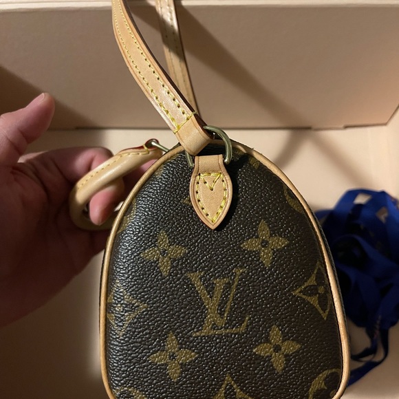 Louis Vuitton 2016 Monogram Nano Speedy - Authentic - Picture 7 of 11